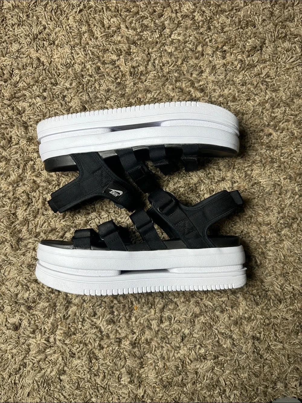 Nike sporty lightweight
